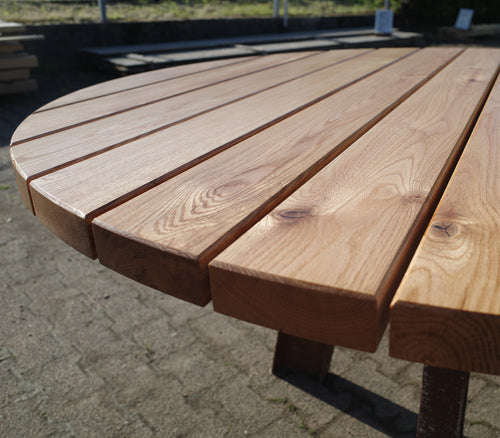 Gartentisch rund 160 cm aus Roteiche und Stahl